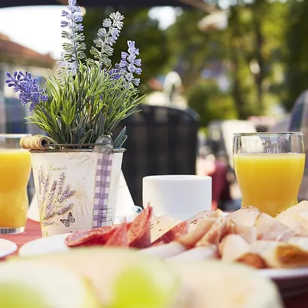 Szálloda Göbel's Aquavita