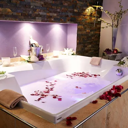 Goebel's Aquavita 4*