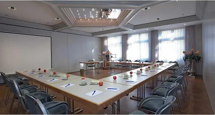 Goebel's Aquavita 4*